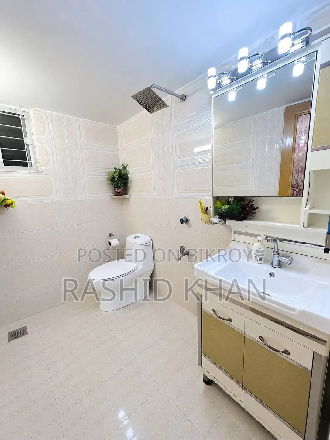 Furnished 3 Bedroom Apartment in Dhaka Full Furnish, Bashundhara for rent