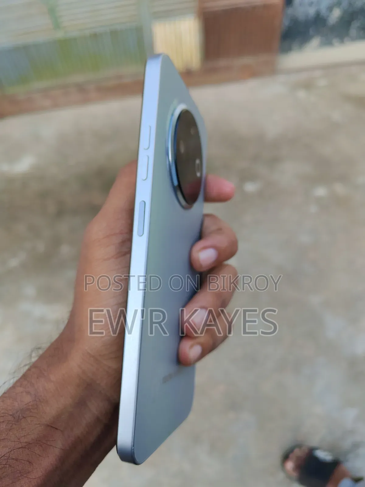 Tecno Spark 30C 128 GB Silver
