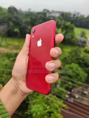 Apple iPhone XR 64 GB Red