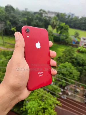 Apple iPhone XR 64 GB Red