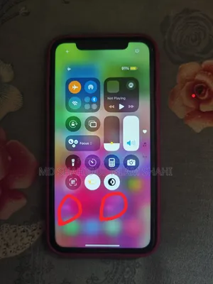 Apple iPhone XR 64 GB Red