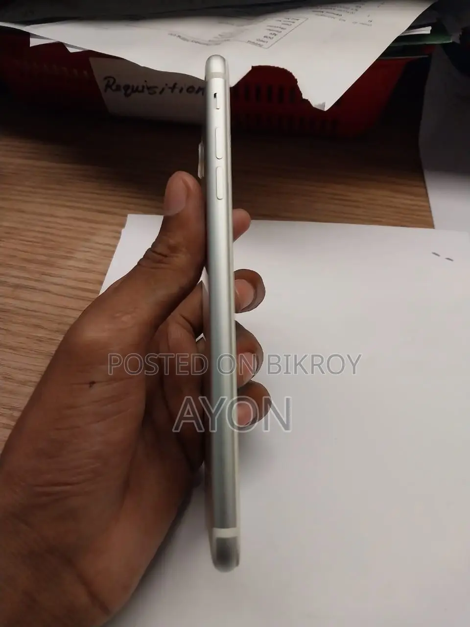 New Apple iPhone 7 Plus 128 GB Silver