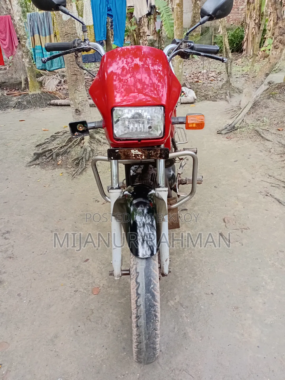 হোন্ডা ২০০৯ লাল