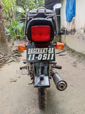 হোন্ডা ২০০৯ লাল