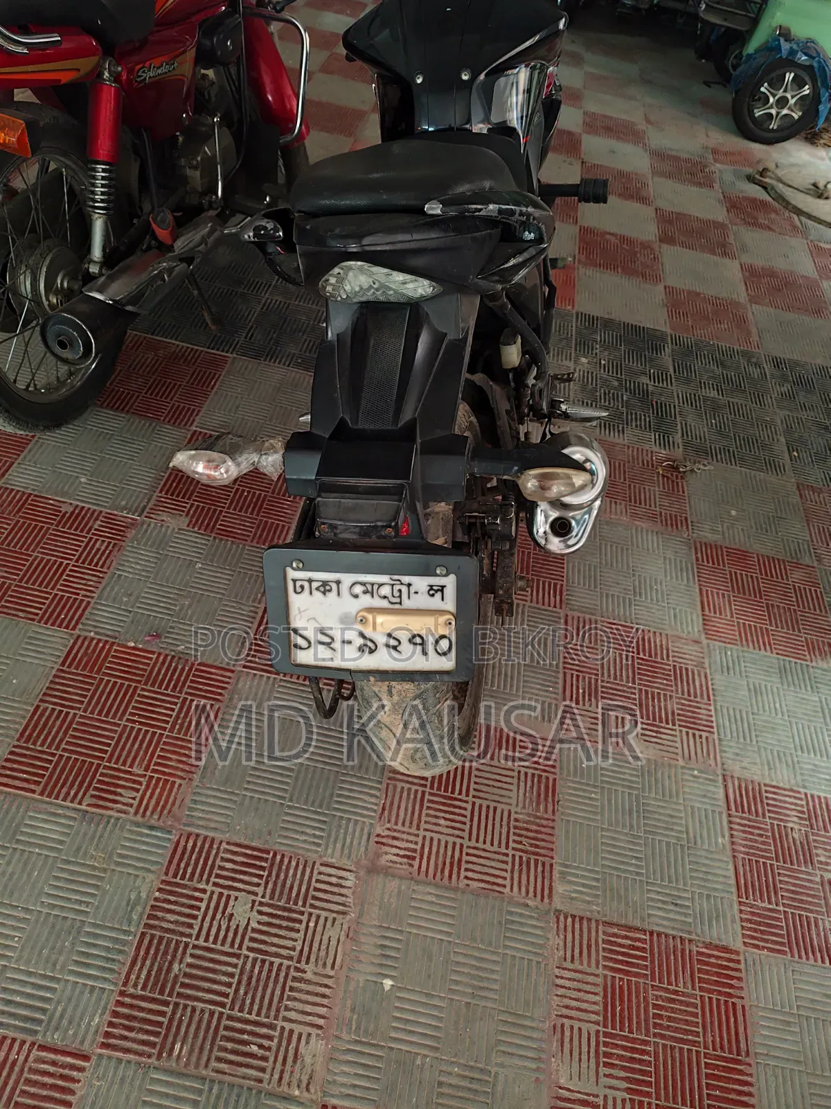 সুজুকি জিক্সার ২০১৯ কালো
