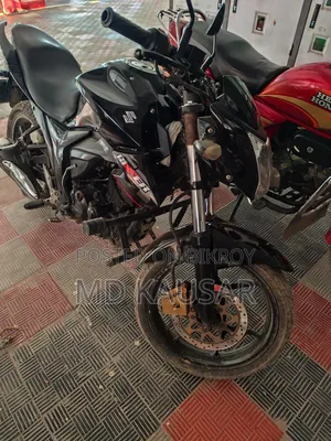 সুজুকি জিক্সার ২০১৯ কালো