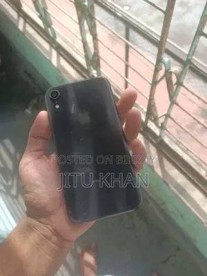 অ্যাপল আইফোন এক্সআর ১২৮ জিবি কালো