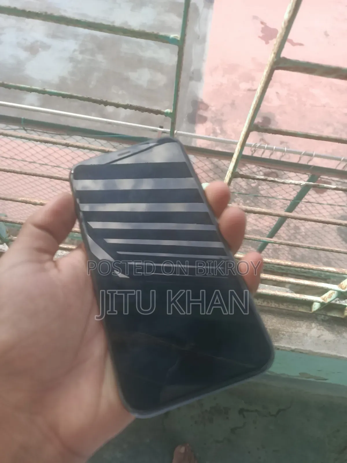 অ্যাপল আইফোন এক্সআর ১২৮ জিবি কালো