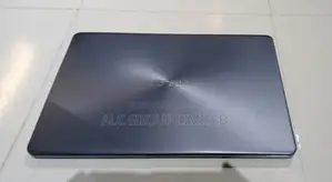 Laptop Asus VivoBook 15 X505BA 8GB AMD HDD 1TB