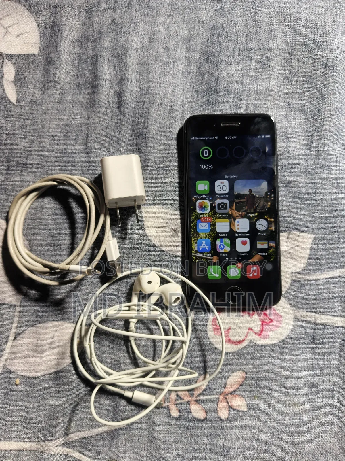 Apple iPhone 7 32 GB Black