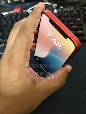 Apple iPhone 12 256 GB Red