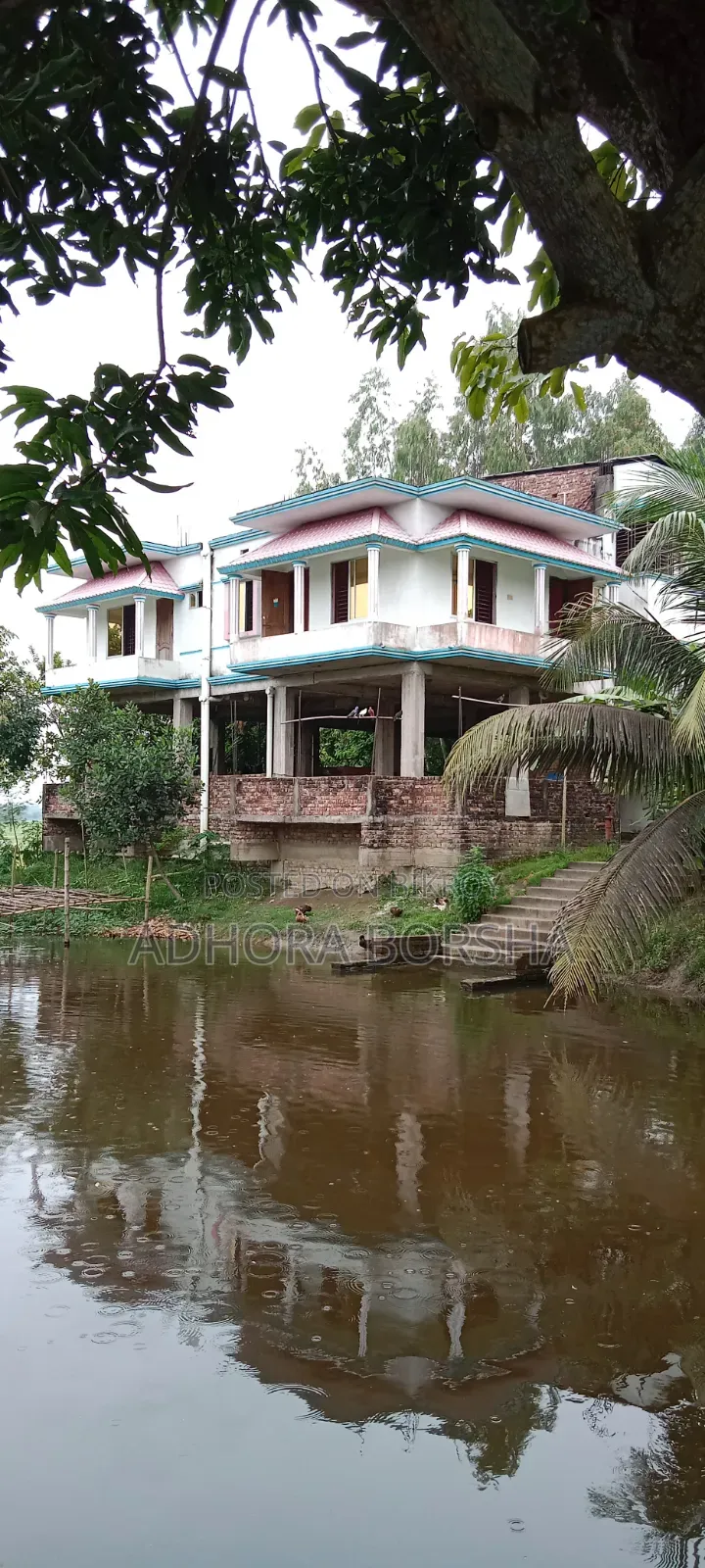 4 Bedroom House in Bagan Bari, Mawa Highway for sale