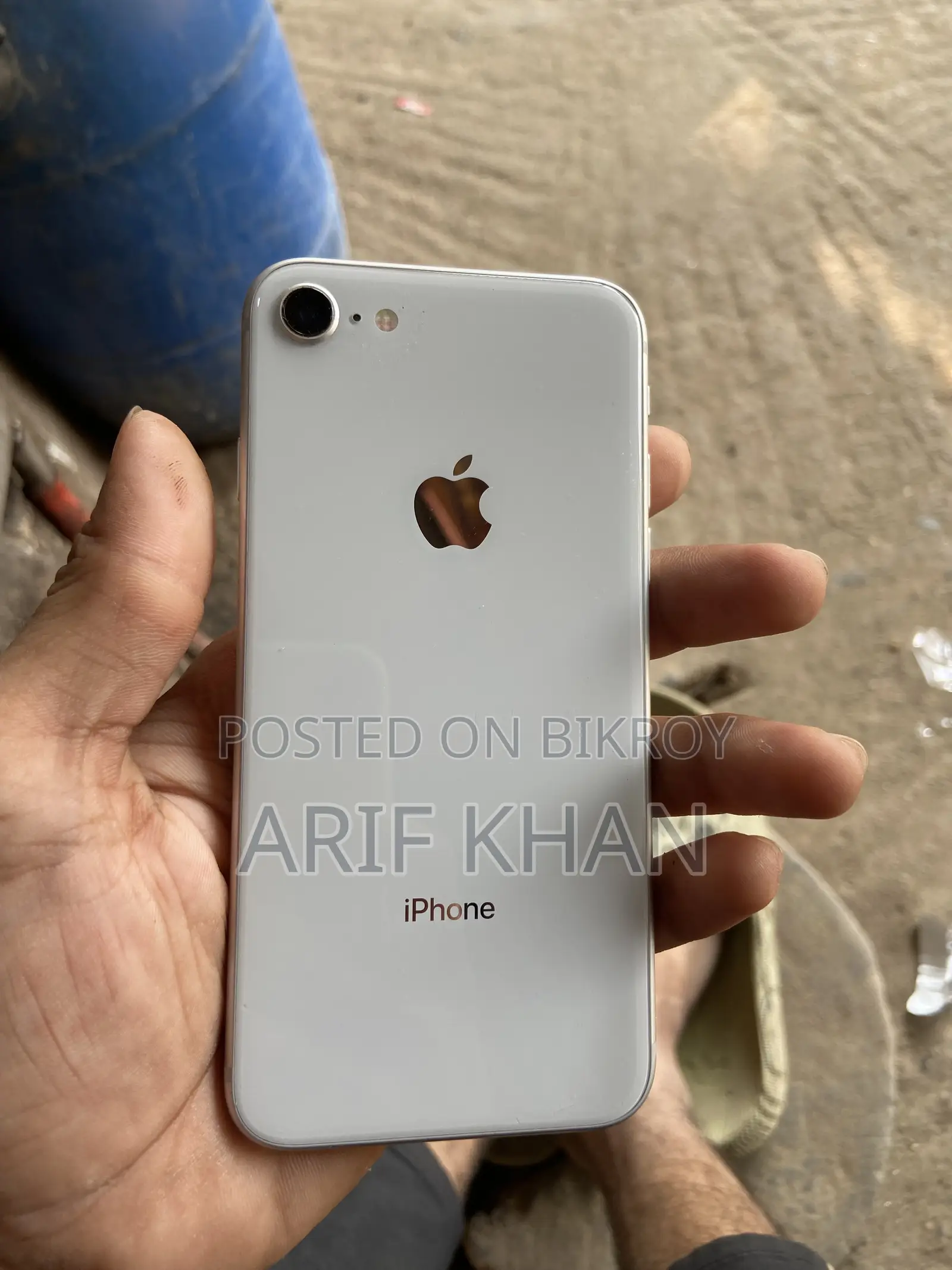 Apple iPhone 8 64 GB White