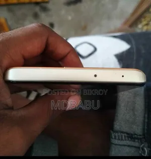 নতুন আইকিউওও ২৫৬ জিবি নীল