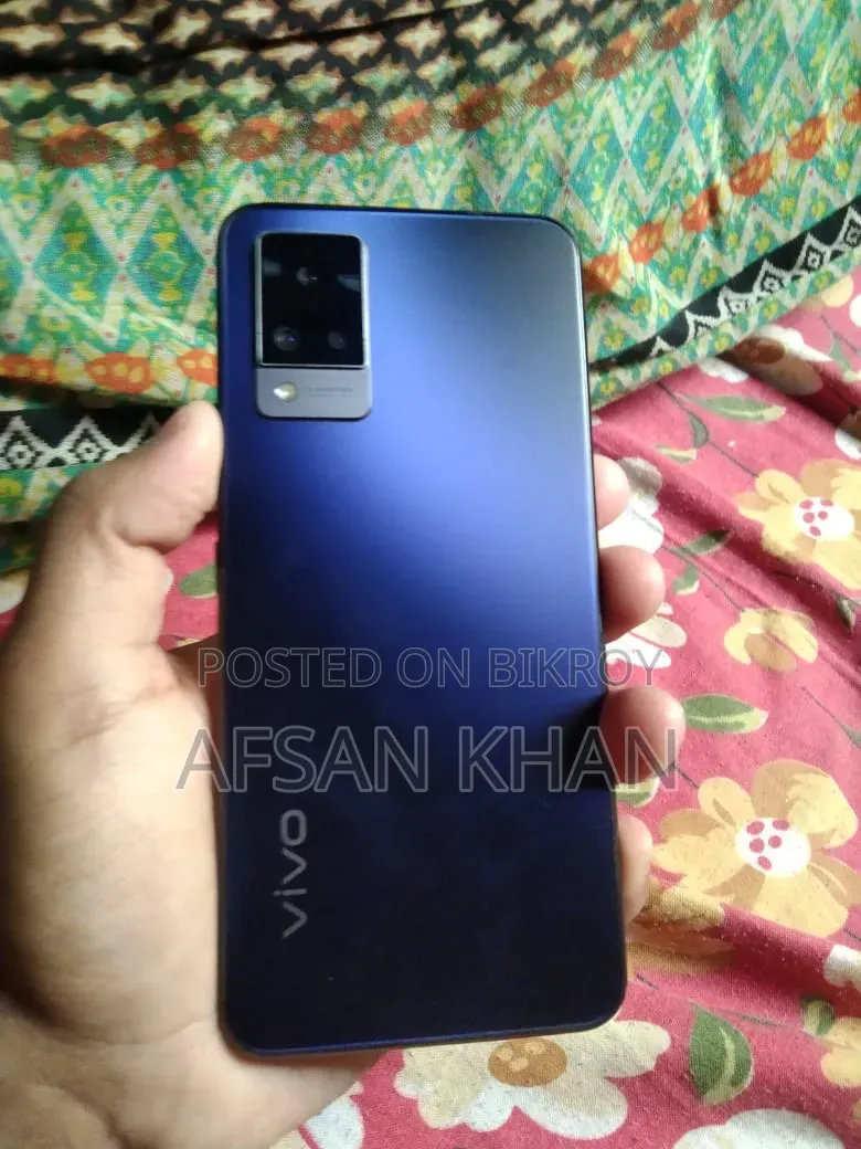 Vivo V21 128 GB Blue