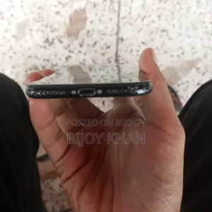 অ্যাপল আইফোন ৭ ১২৮ জিবি ব্ল্যাক