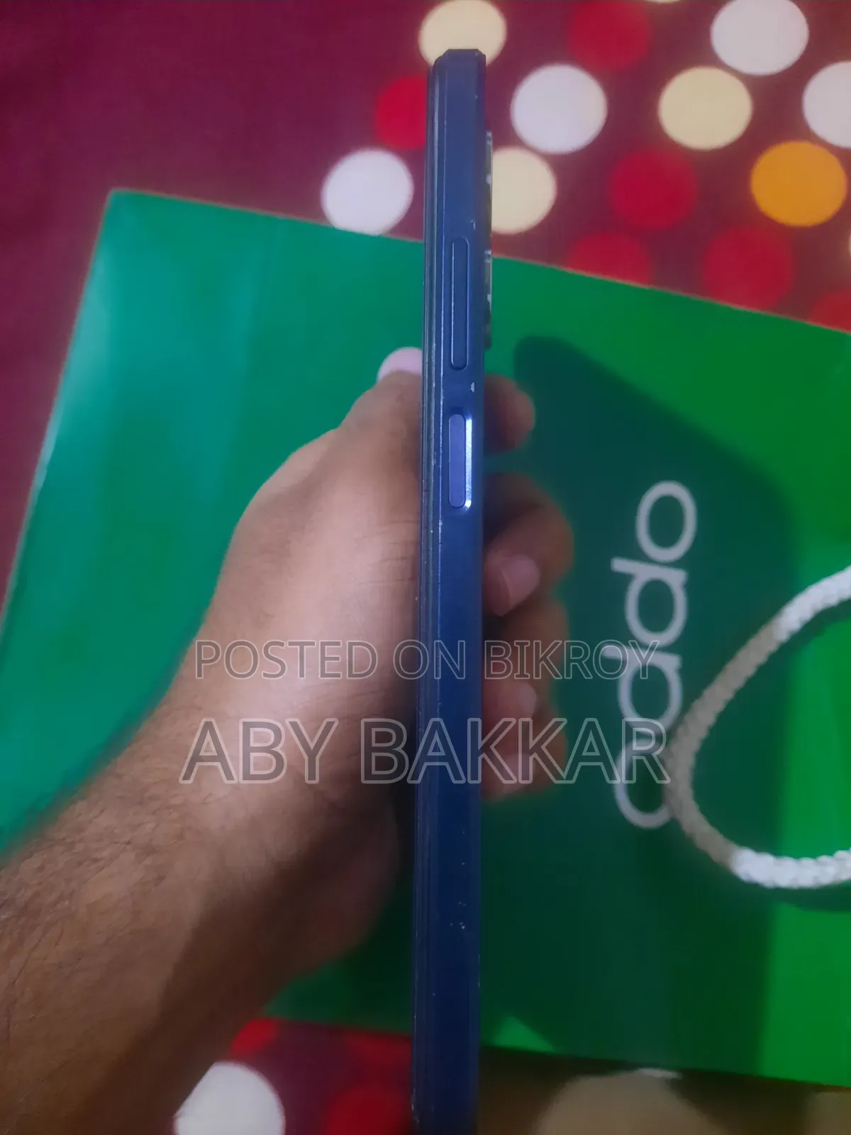 অপ্পো এ১৭ ৬৪ জিবি নীল