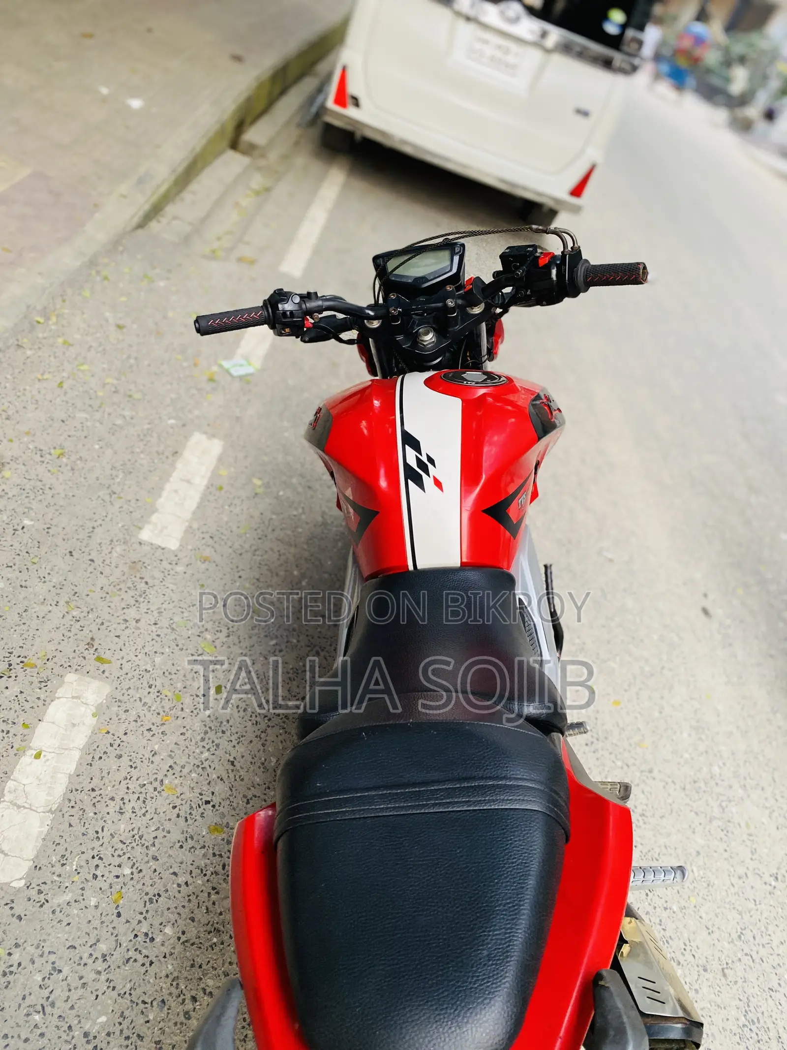 TVS Apache RTR 160 4V 2021 Red
