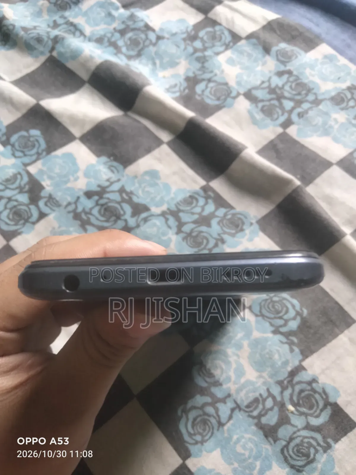 টেকনো স্পার্ক ৮সি ৬৪ জিবি ব্ল্যাক
