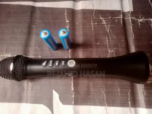 কারাওকে মাইক্রোফোন স্পিকার