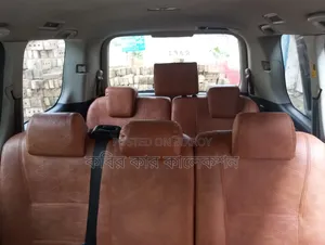টয়োটা নোয়া ২০১৩ সিলভার