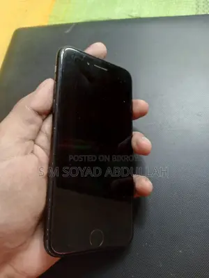 অ্যাপল আইফোন ৭ ৩২ জিবি ব্ল্যাক