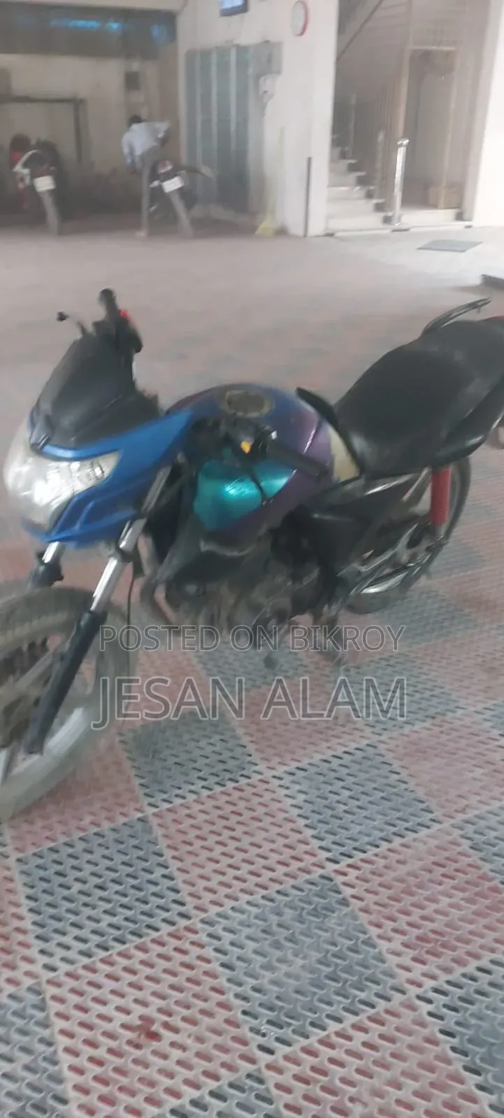 রানার টার্বো ১২৫ ২০১৮ নীল