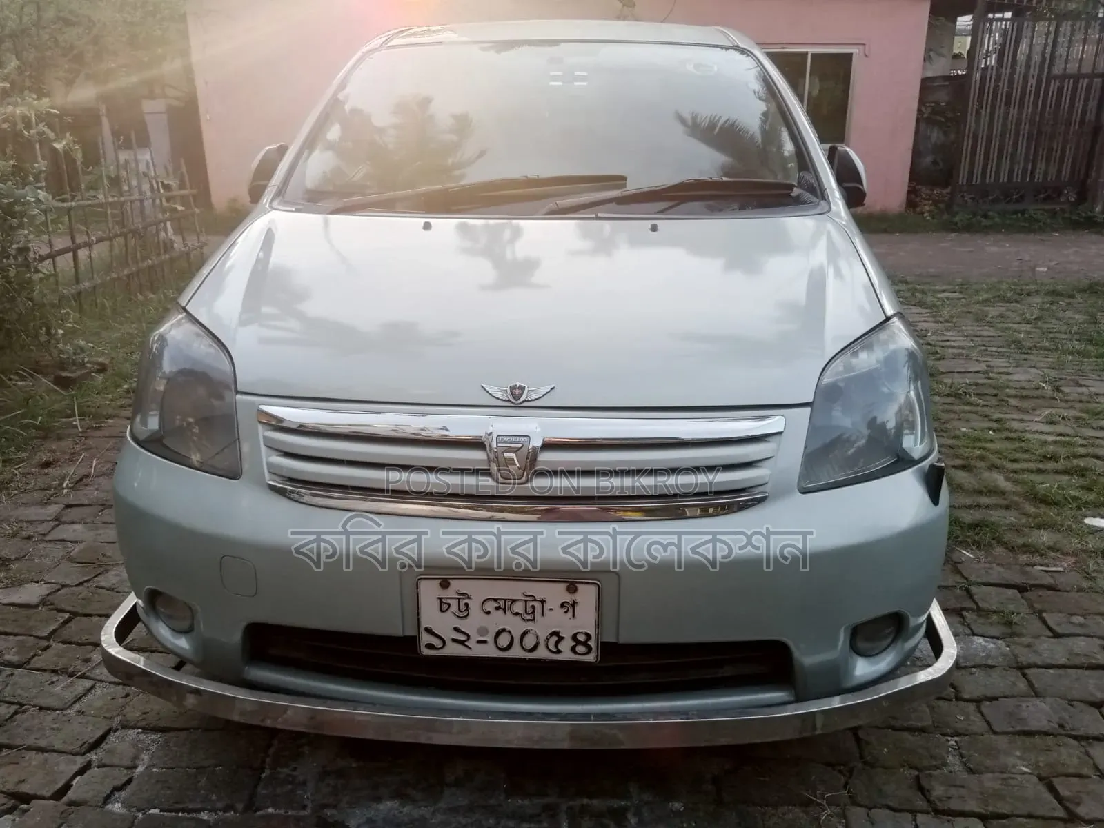 Toyota Raum 2004 Silver