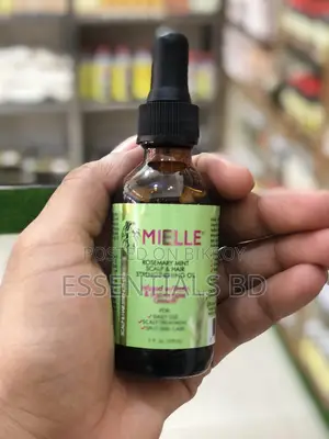 Mielle Rosemary Mint Scalp & Hair Strengthening Oil (59ml)