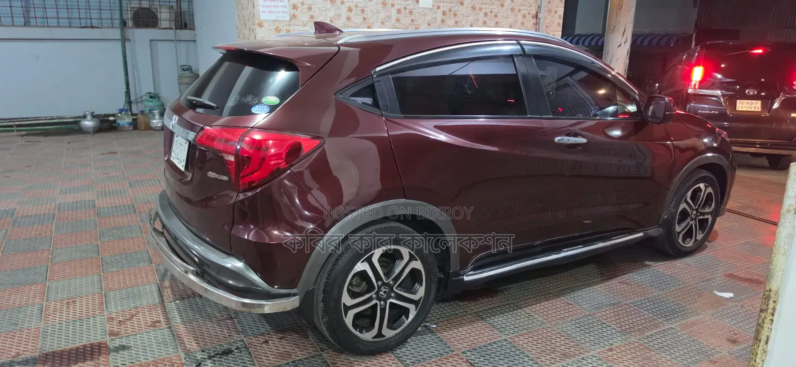 Honda Vezel 2014 Maroon