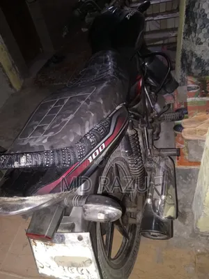 Bajaj Discover 100 2018 Black