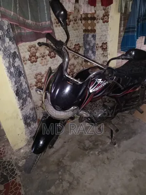 Bajaj Discover 100 2018 Black