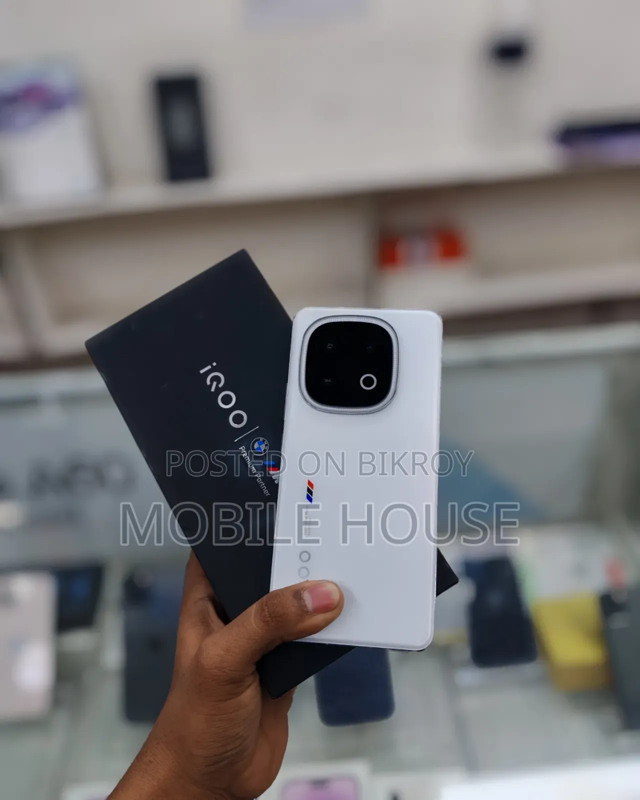 iQOO 13 256 GB White