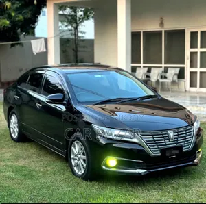 টয়োটা প্রমিও ১.৫ এফডব্লিউডি ২০১৭ কালো