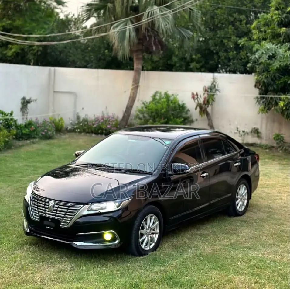 Toyota Premio 1.5 FWD 2017 Black