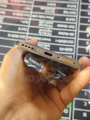 নতুন রিয়েলমি ১২ প্রো প্লাস ২৫৬ জিবি নীল