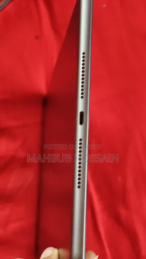 অ্যাপল আইপ্যাড ওয়াই-ফাই ৬৪ জিবি কালো