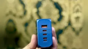 LDNIO Z6 3 USB Ports 65W GaN Travel Adapter