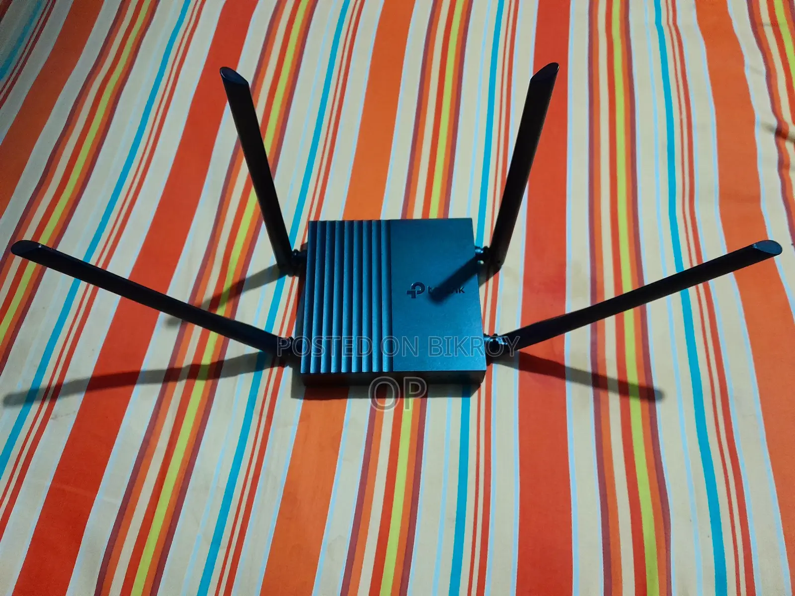 The router is completely new, there are no issues