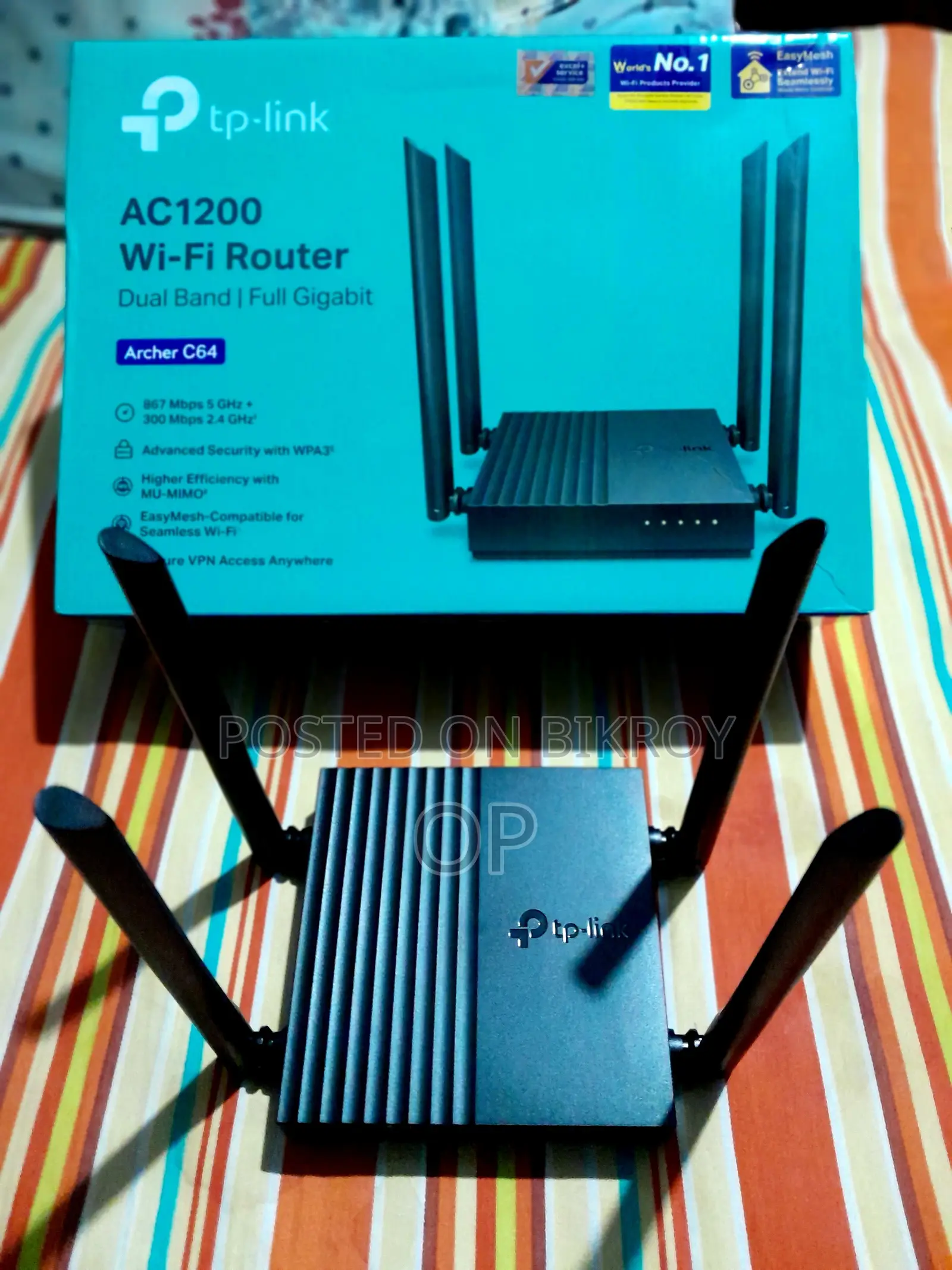 The router is completely new, there are no issues