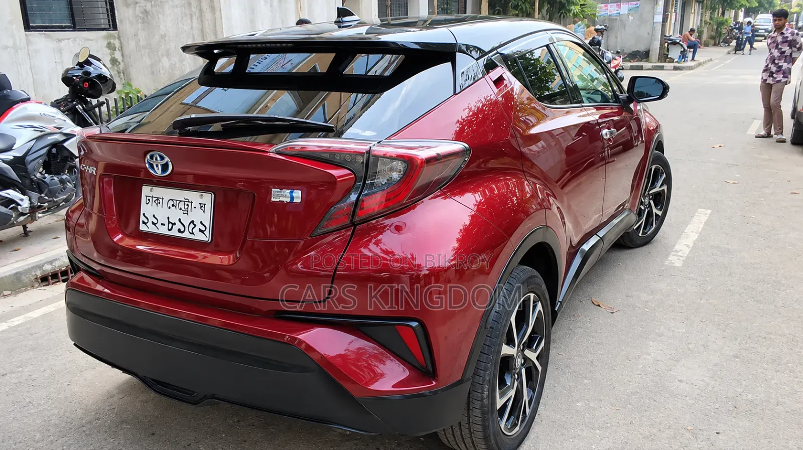 Toyota C-HR 2018 Maroon