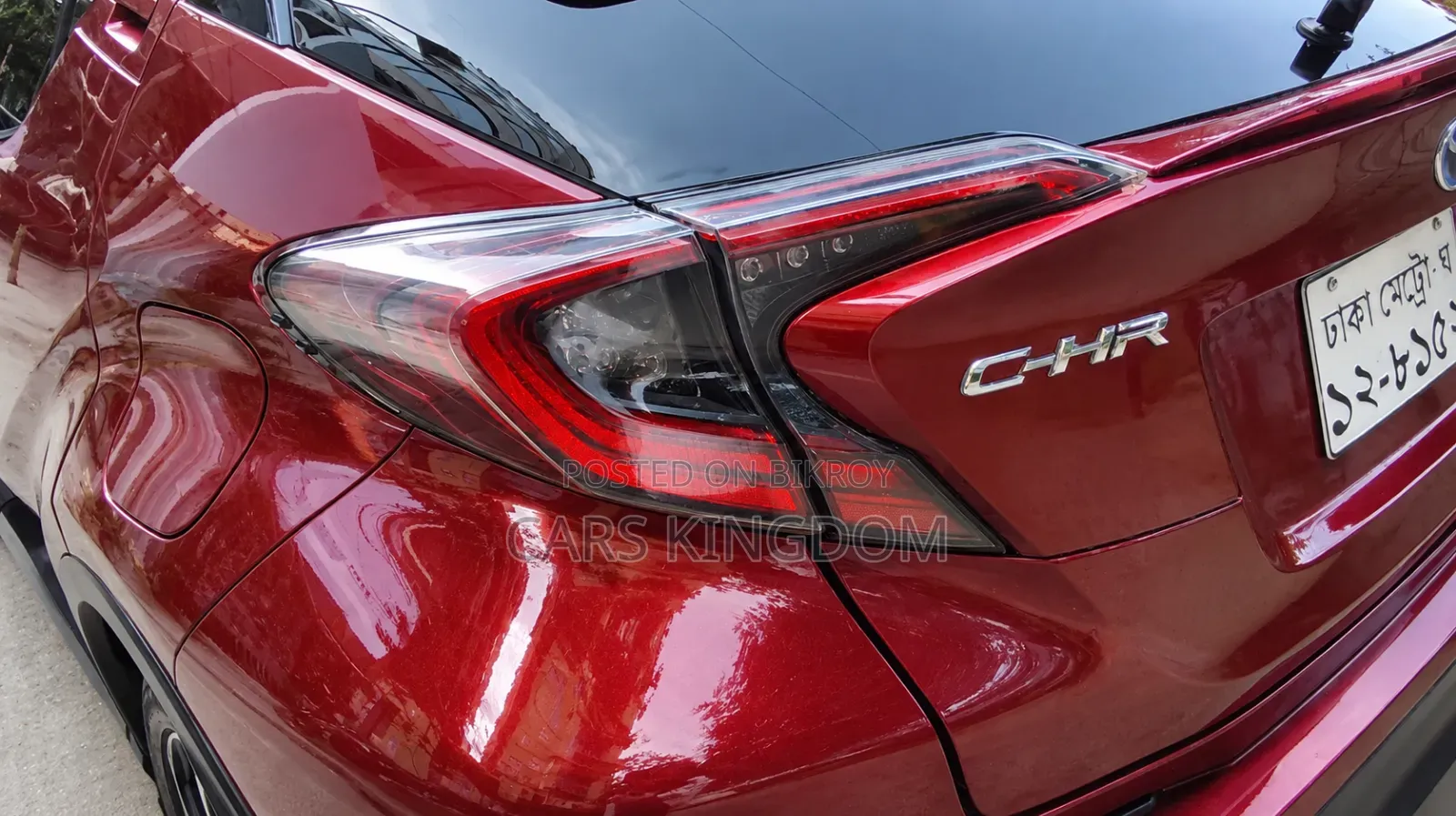 Toyota C-HR 2018 Maroon