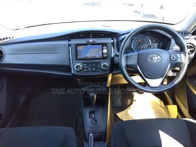 Toyota Axio 2021 White