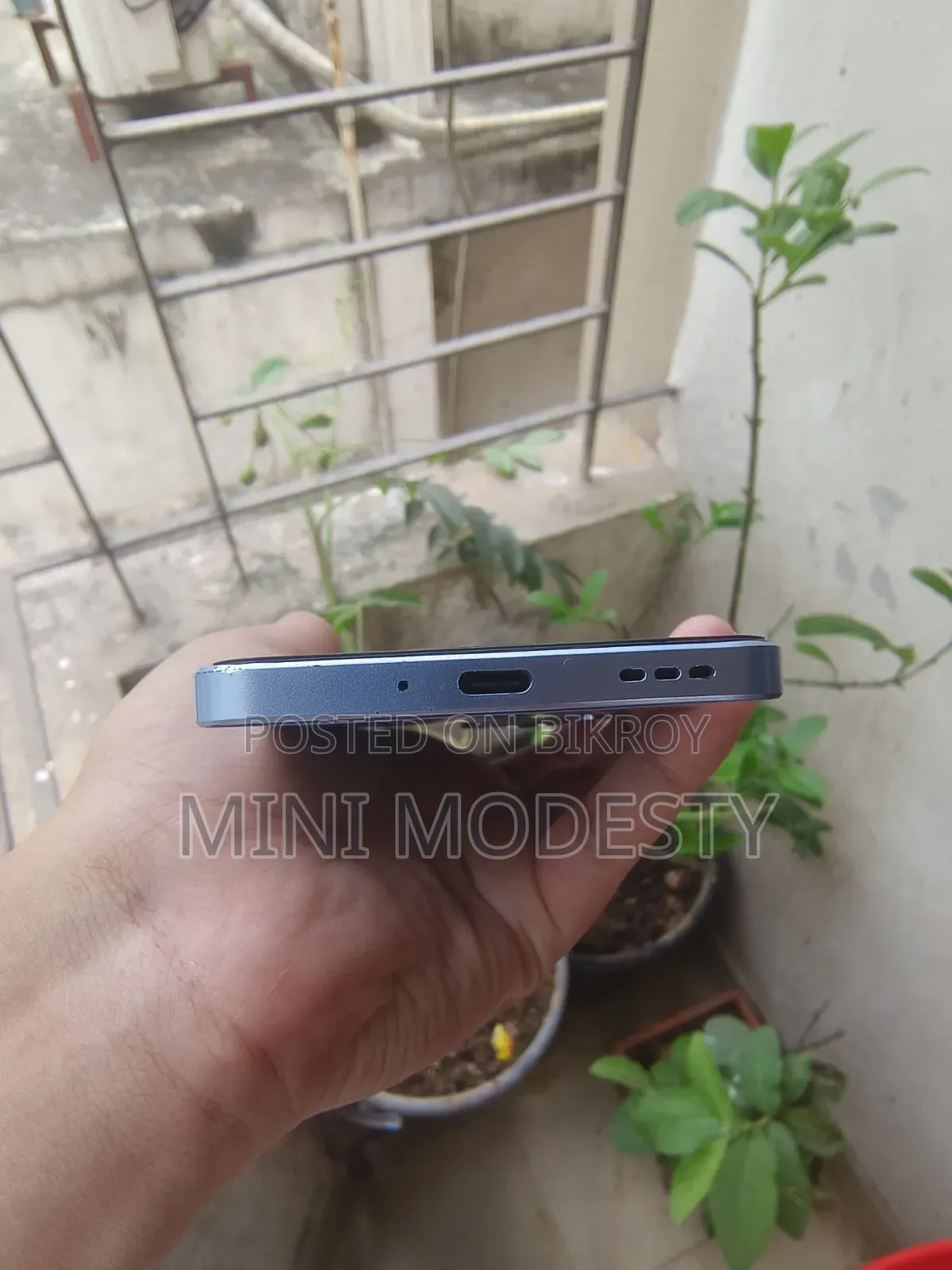 ওপ্পো রেনো১১ এফ ২৫৬ জিবি ব্লু