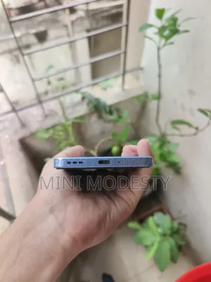 ওপ্পো রেনো১১ এফ ২৫৬ জিবি ব্লু