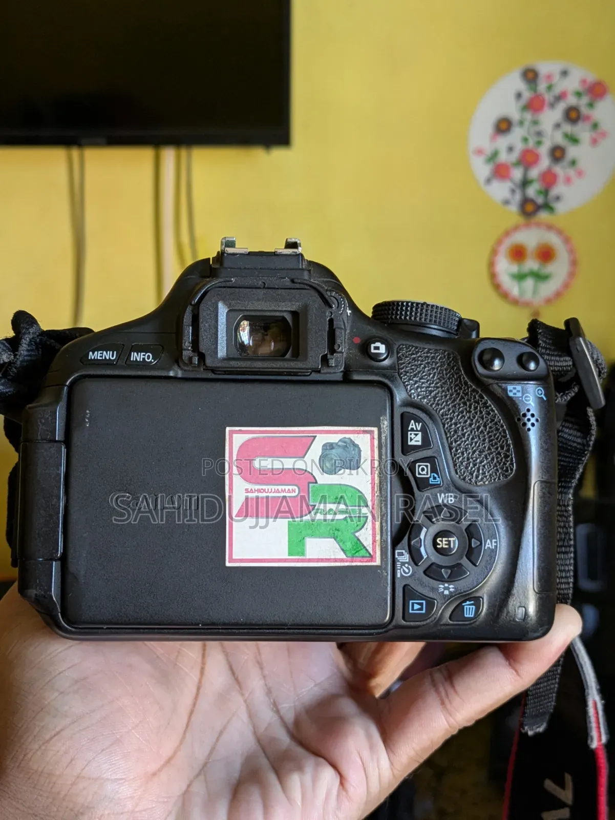 Canon EOS 600D DSLR Camera বিক্রি হবে!
