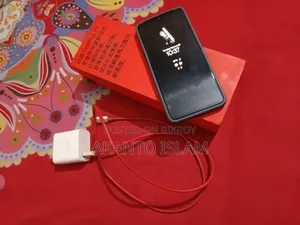 ওয়ানপ্লাস ৭টি ১২৮ জিবি গ্রাফাইট