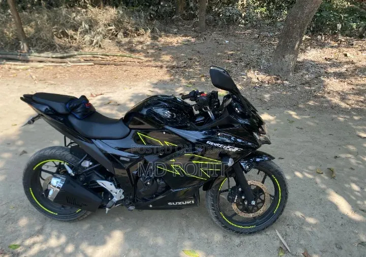 Suzuki Gixxer SF 2025 Black