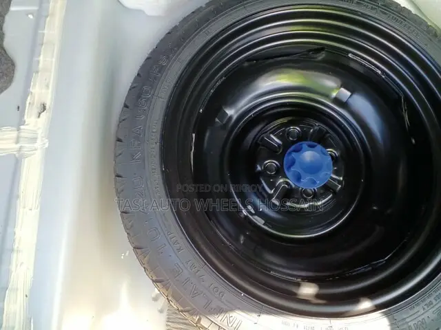 টয়োটা এক্সিও ২০২১ সাদা