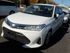 Toyota Axio 2021 সাদা